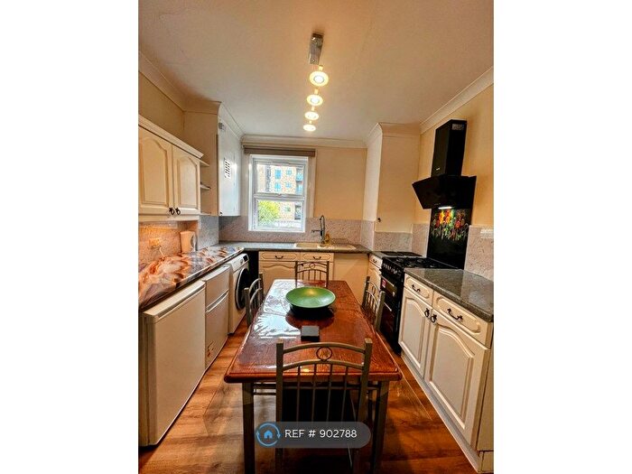 2 Bedroom Terraced House To Rent In Sunnycroft Road, Hounslow, TW3