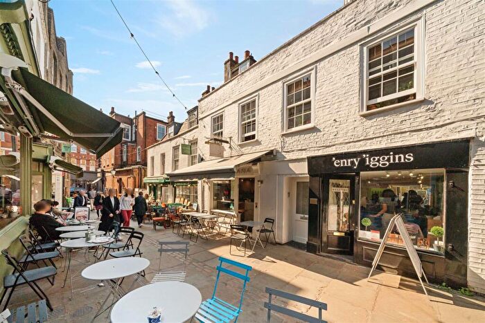 2 Bedroom Apartment To Rent In Flask Walk, Hampstead, London, NW3