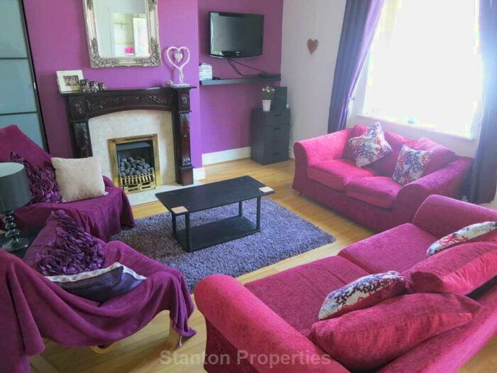 3 Bedroom End Of Terrace House To Rent In &#; Pppw, Middleham Street, Manchester, M14