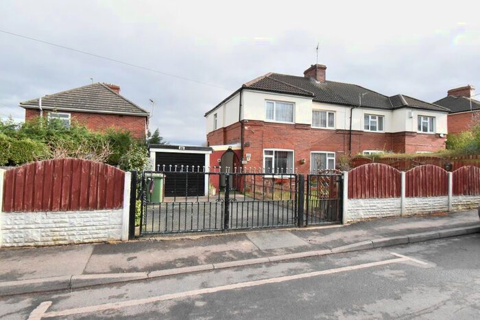 3 Bedroom Semi-Detached House For Sale In Dunsley Terrace, South Kirkby, Pontefract, WF9