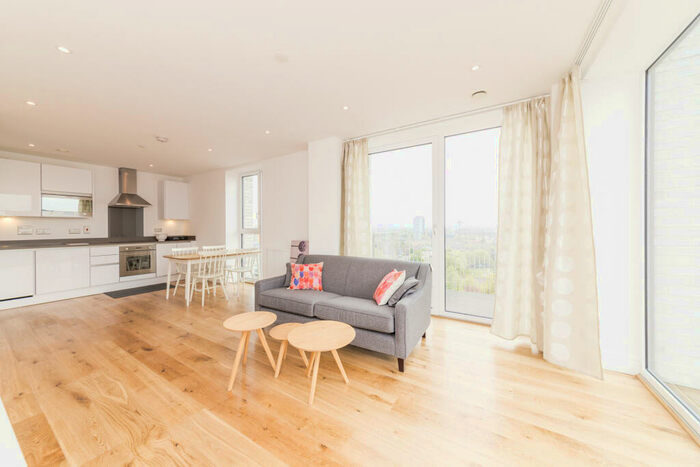 2 Bedroom Apartment To Rent In Thanet Tower, Caxton Street North, Canning Town, London, E16