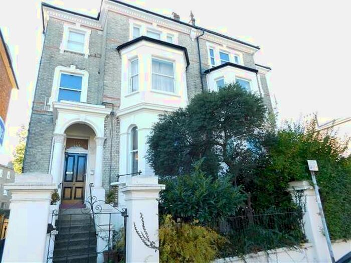 2 Bedroom Flat To Rent In St James Road, Surbiton, KT6