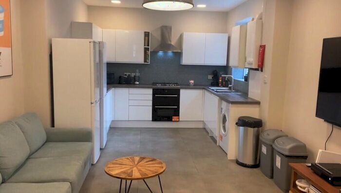 1 Bedroom End Of Terrace House To Rent In Edenhall Avenue, Manchester, Greater Manchester, M19