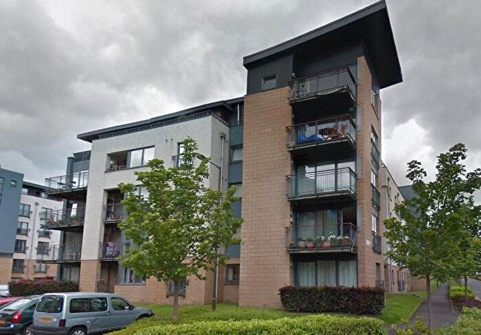 2 Bedroom Apartment For Sale In East Pilton Farm, Edinburgh, Midlothian, EH5
