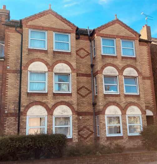 2 Bedroom Apartment To Rent In London Road, Sittingbourne, Kent, ME10