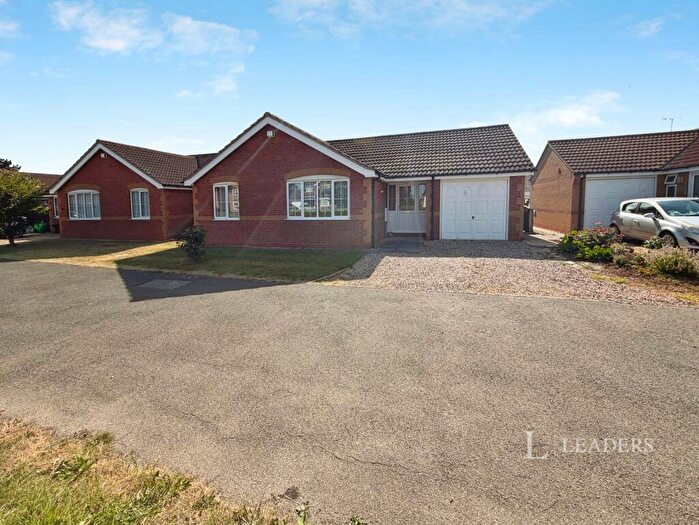 3 Bedroom Bungalow To Rent In Sandringham Gardens, Boston, PE21