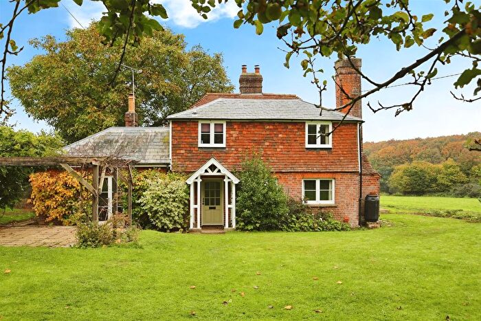 3 Bedroom Detached House To Rent In Ide Hill, Sevenoaks, TN14