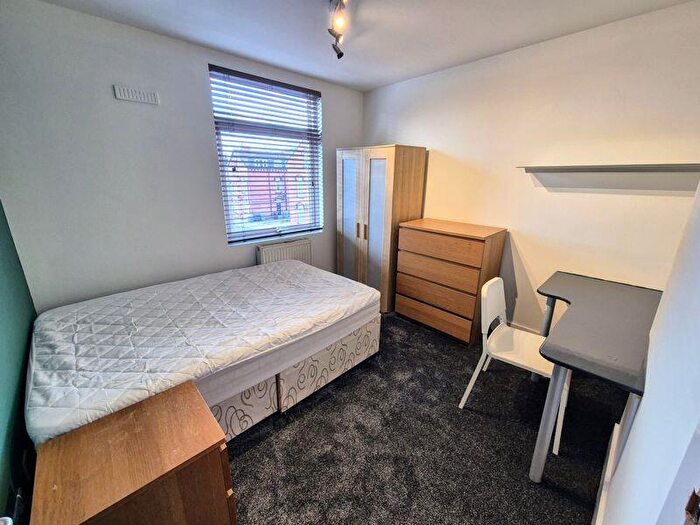 4 Bedroom Terraced House To Rent In Granby Terrace, Leeds, LS6