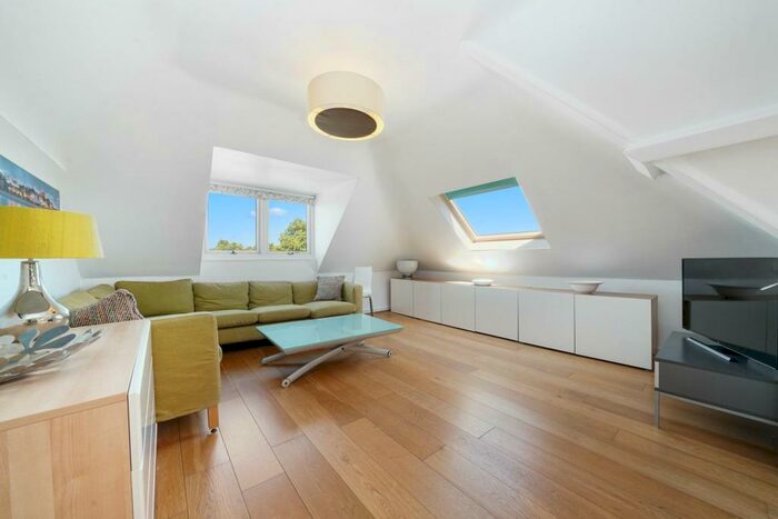 1 Bedroom Flat To Rent In Peckham Rye, London, SE22