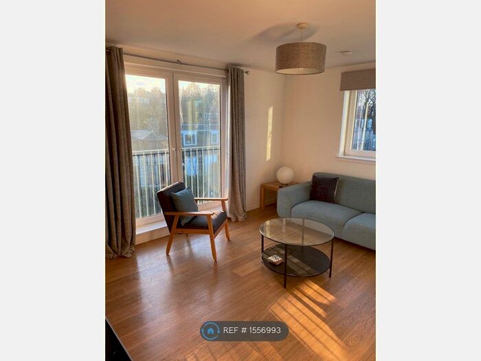 2 Bedroom Flat To Rent In Millburn Street, Aberdeen, AB11