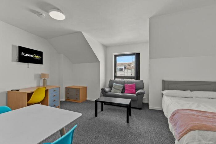 Studio To Rent In North Road West, Plymouth, Devon, PL1
