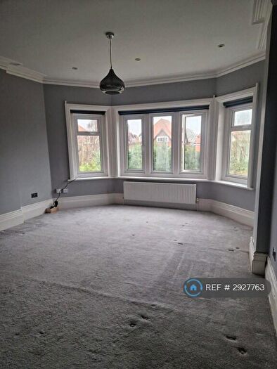 2 Bedroom Flat To Rent In Grimston Gardens, Folkestone, CT20