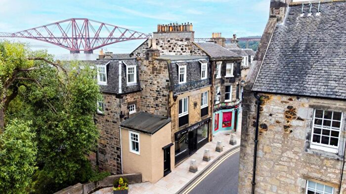 3 Bedroom Flat For Sale In Hopetoun Road, South Queensferry, EH30
