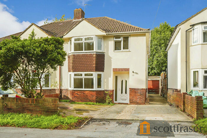 5 Bedroom Semi-Detached House To Rent In Jack Straws Lane, Headington, OX3