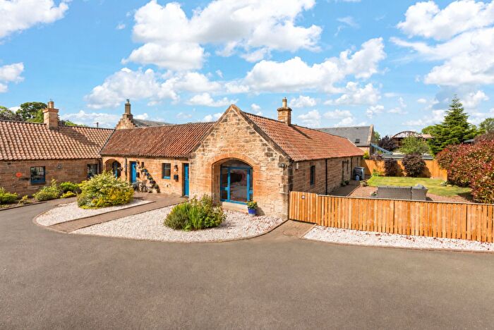 3 Bedroom Terraced House For Sale In Champfleurie Mews, Linlithgow, EH49