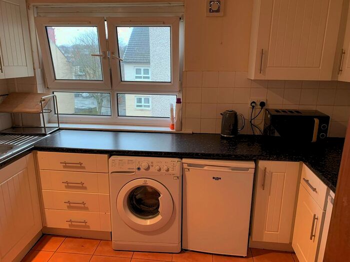 2 Bedroom Flat To Rent In Wylie Street, Hamilton, ML3