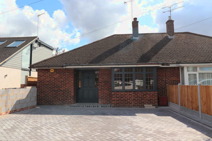 3 Bedroom Bungalow To Rent In Hutton, CM13