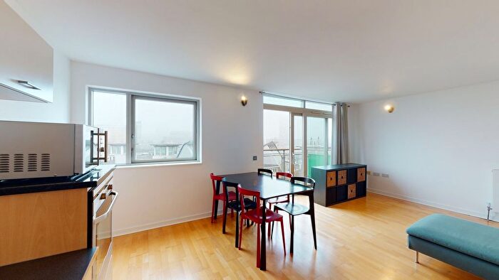 1 Bedroom Flat To Rent In West Parkside, London, SE10