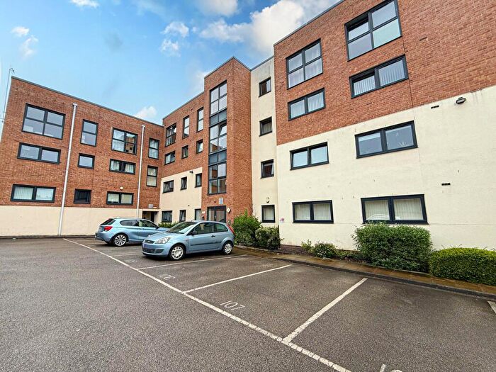 2 Bedroom Flat For Sale In Lowbridge Court, Garston, L19
