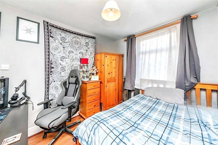 1 Bedroom Property To Rent In Riverdale Road, Canterbury, Kent, CT1