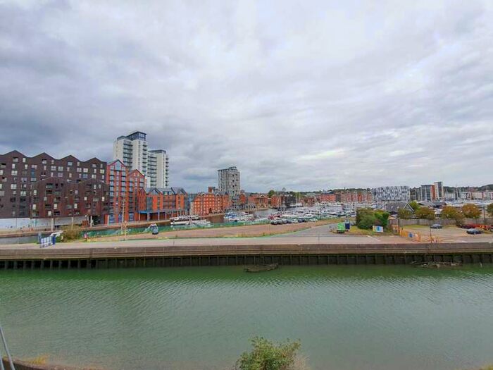 2 Bedroom Apartment To Rent In Eclipse Court, Stoke Quay, IP2
