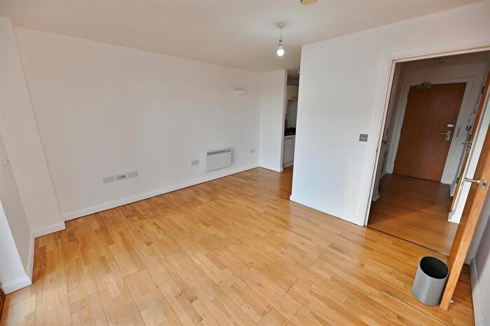 1 Bedroom Flat For Sale In Icon, Ilford Hill, Ilford, IG1