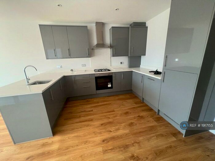 1 Bedroom Flat To Rent In Goldsworth Road, Woking, GU21