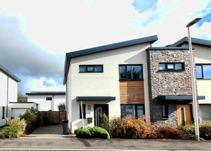 3 Bedroom Semi-Detached House To Rent In Newcourt Drive, Exeter, EX2