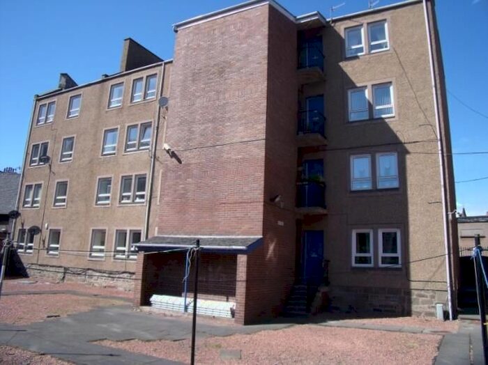 1 Bedroom Flat To Rent In Albert Street, Dundee, DD4