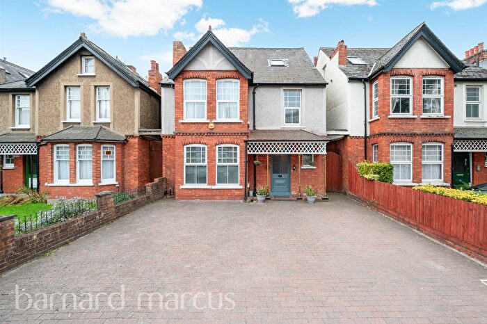 6 Bedroom Detached House For Sale In Kingston Road, New Malden, KT3