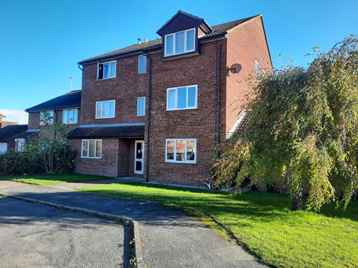 2 Bedroom Flat To Rent In St Martins Green, Trimley St Martin, IP11