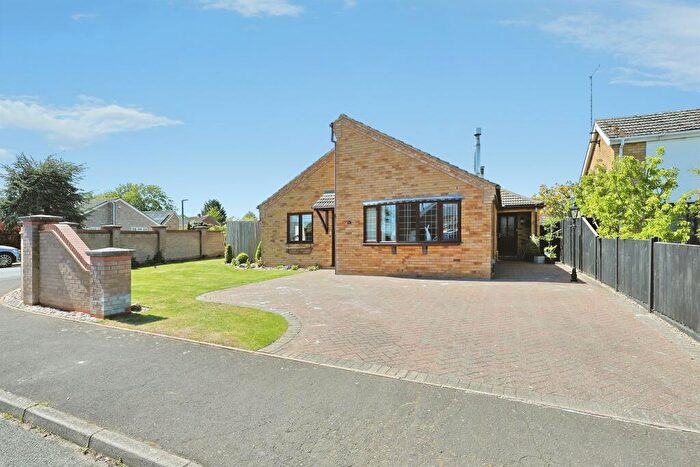 2 Bedroom Detached Bungalow For Sale In Walnut Close, Foulden, IP26