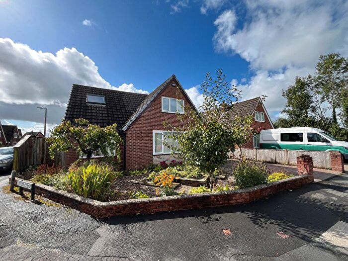 3 Bedroom Detached House For Sale In Barnacre Road, Longridge, Longridge, PR3
