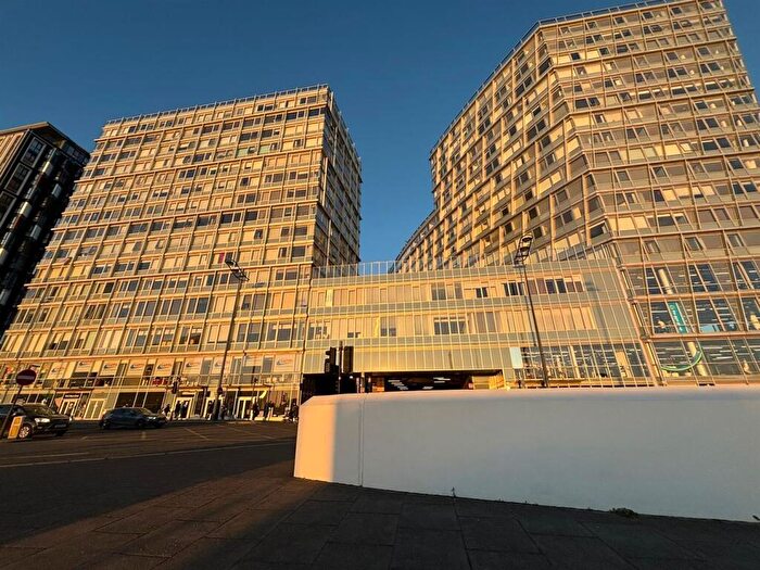 2 Bedroom Apartment To Rent In One Park West, Strand Street, Liverpool, L1