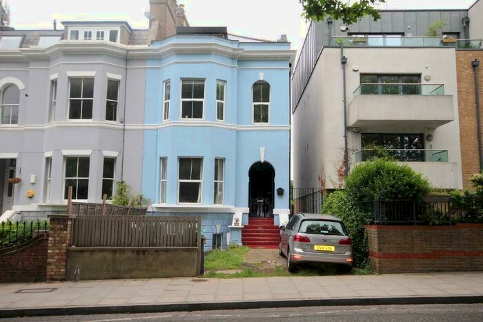 2 Bedroom Flat To Rent In Downs Road, Hackney, London, E5