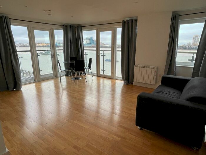 2 Bedroom Flat To Rent In Mizzen Mast Quay, Woolwich Church Road, SE18