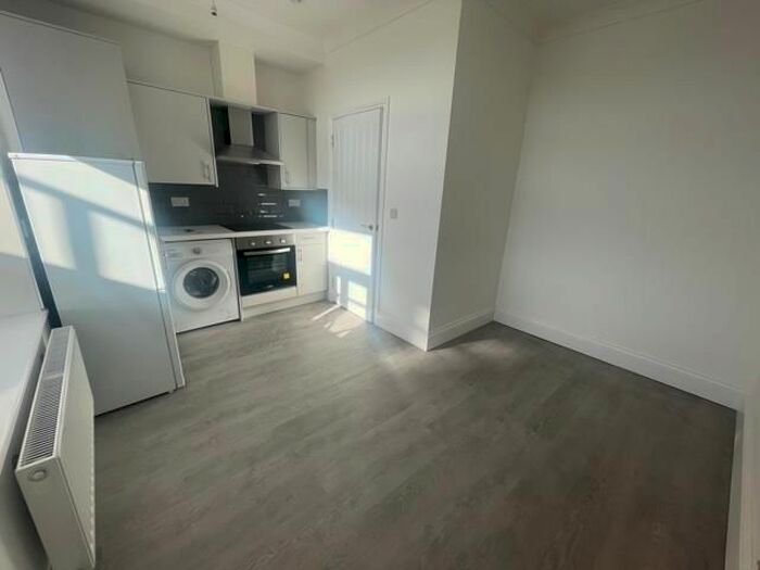 1 Bedroom Flat To Rent In Waterloo Street, Weston-Super-Mare, BS23