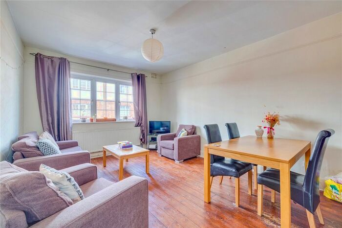 2 Bedroom Flat To Rent In Ranelagh Gardens Mansions, Ranelagh Gardens, London, SW6
