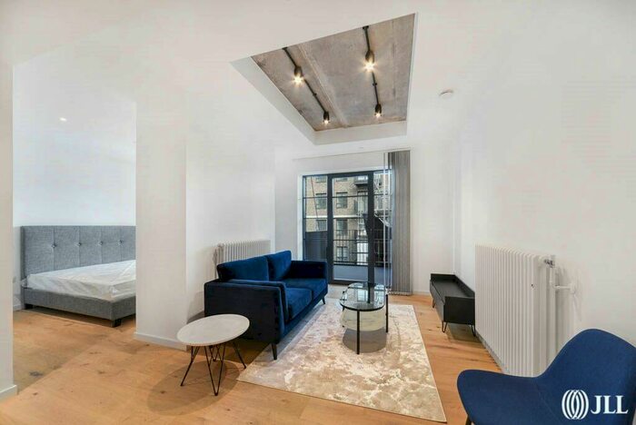 Flat To Rent In Rendel House, Goodluck Hope London, E14