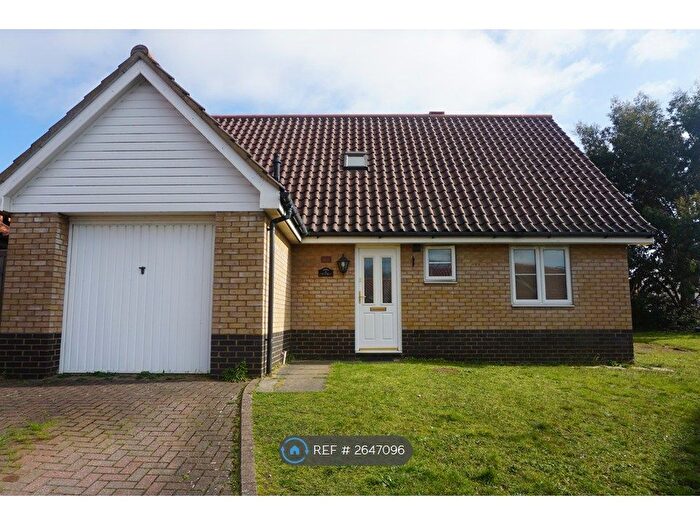 3 Bedroom Detached House To Rent In The Fairways, Ipswich, IP4