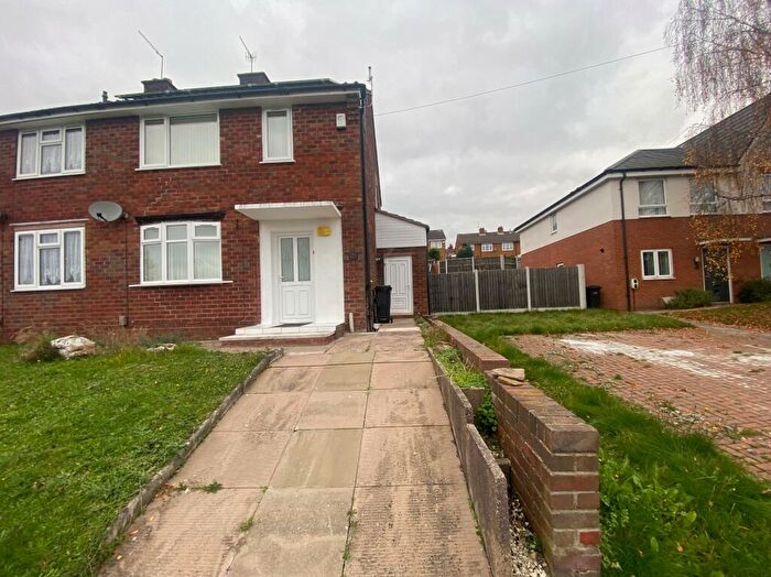 3 Bedroom House To Rent In Redfly Lane, Brierley Hill, DY5
