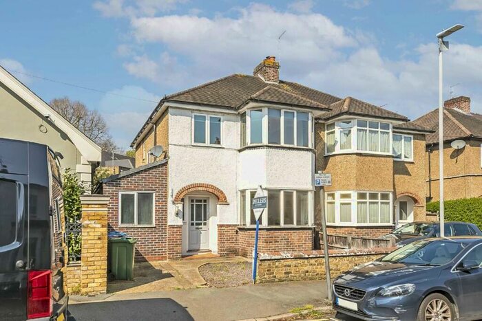 3 Bedroom House To Rent In Grove Crescent, Kingston Upon Thames, KT1