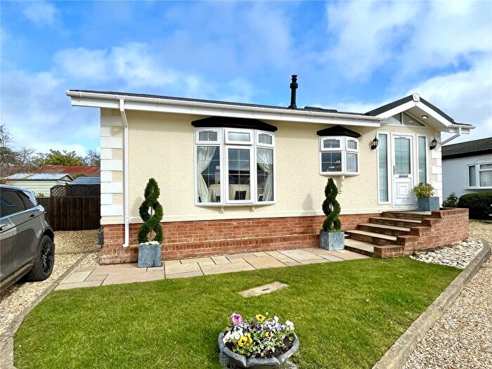 2 Bedroom Bungalow For Sale In Fleur De Lys Park, Pilley Hill, Pilley, Lymington, SO41