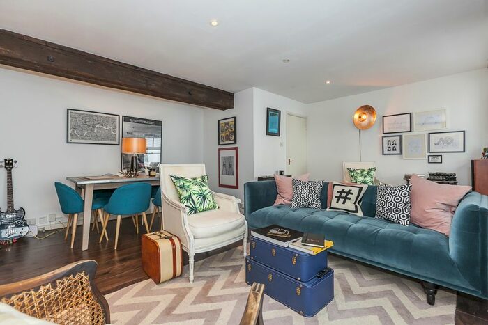 1 Bedroom Flat To Rent In St Saviours Wharf, Shad Thames, SE1