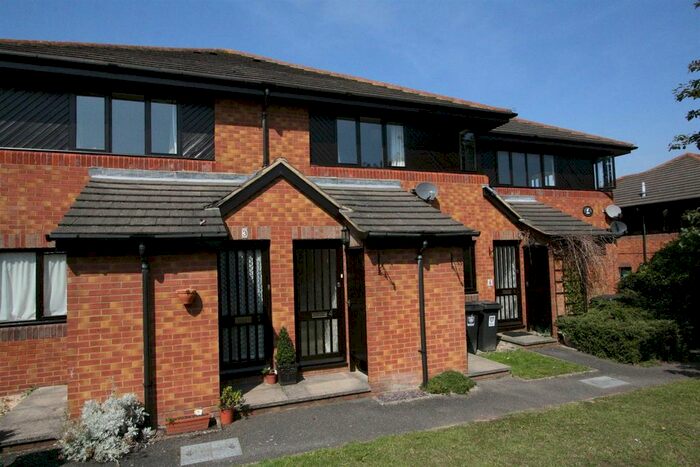 1 Bedroom Maisonette To Rent In Carman Court, Tring HP23