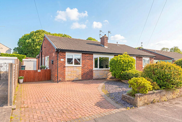 3 Bedroom Semi-Detached Bungalow For Sale In Albrighton Close, Lostock Hall, PR5