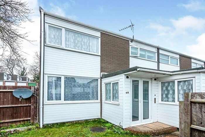 3 Bedroom End Of Terrace House To Rent In Packenham Road, Basingstoke, Hampshire, RG21