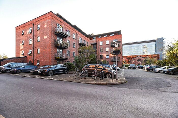 2 Bedroom Flat To Rent In Chapeltown Street, Manchester, Greater Manchester, M1