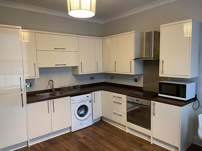 2 Bedroom Flat To Rent In Union Street, Dundee, DD1