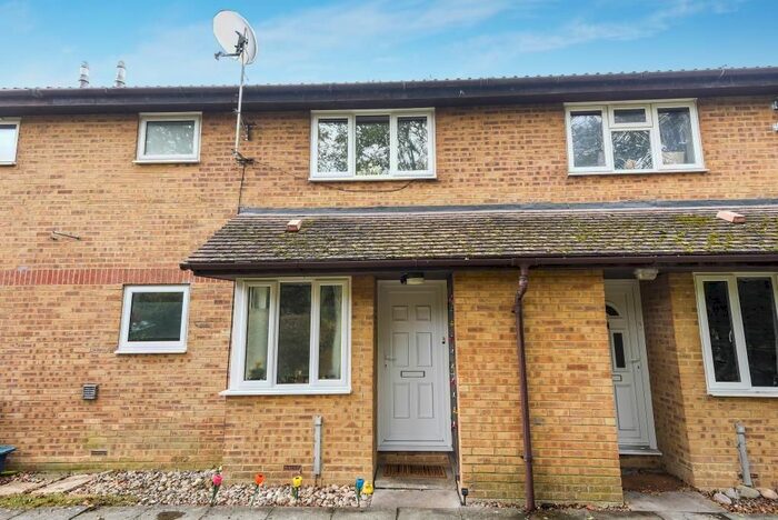 1 Bedroom Terraced House To Rent In Near Town Centre, Bicester, OX26